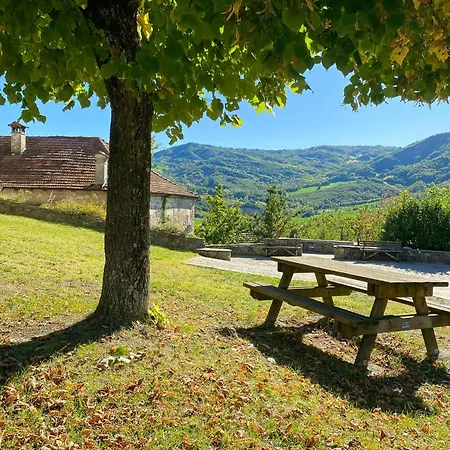 בית נופש Castle With Private In Modenese Apennines *