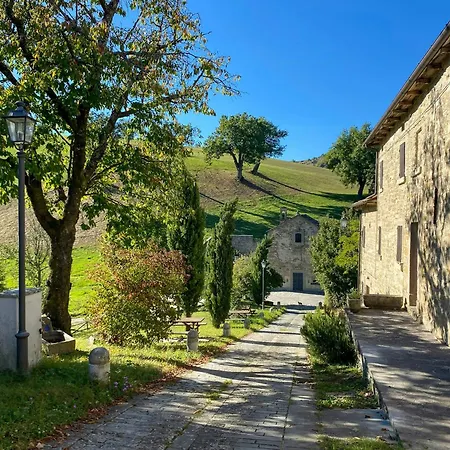 Castle With Private In Modenese Apennines בית נופש Sassomorello